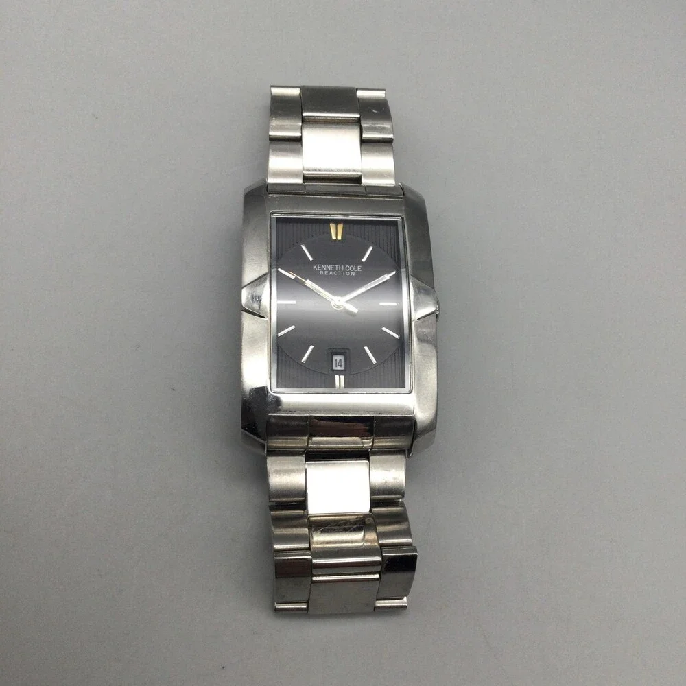 Kenneth Cole Reaction Mens Watch 30mm Gray Dial Stainless Date New Battery 7